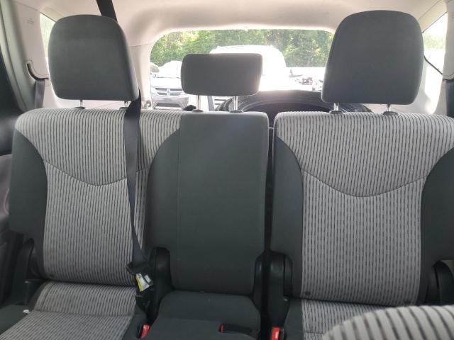Photo 10 from auction – 2017 TOYOTA PRIUS V with VIN JTDZN3EU5HJ065244