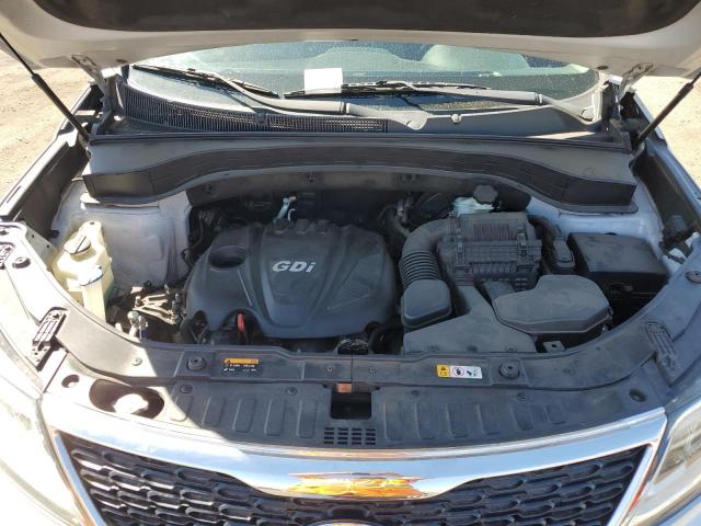 Photo 12 from auction – 2015 KIA SORENTO LX with VIN 5XYKT3A66FG569488
