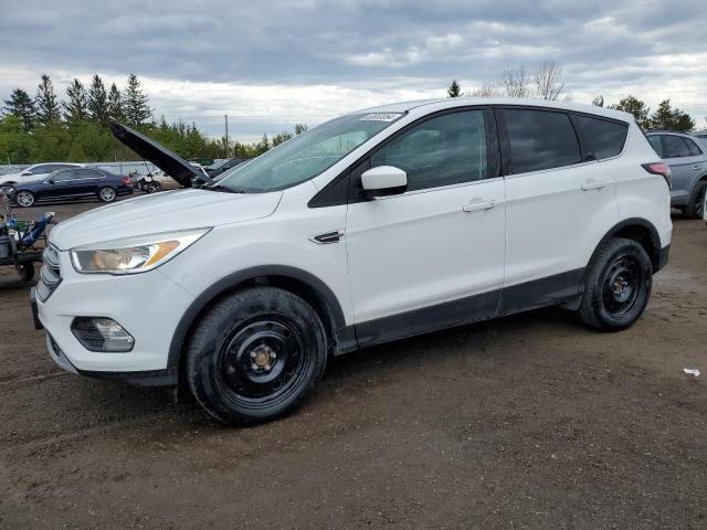 Photo 1 from auction – 2017 FORD ESCAPE SE with VIN 1FMCU9G99HUD70258