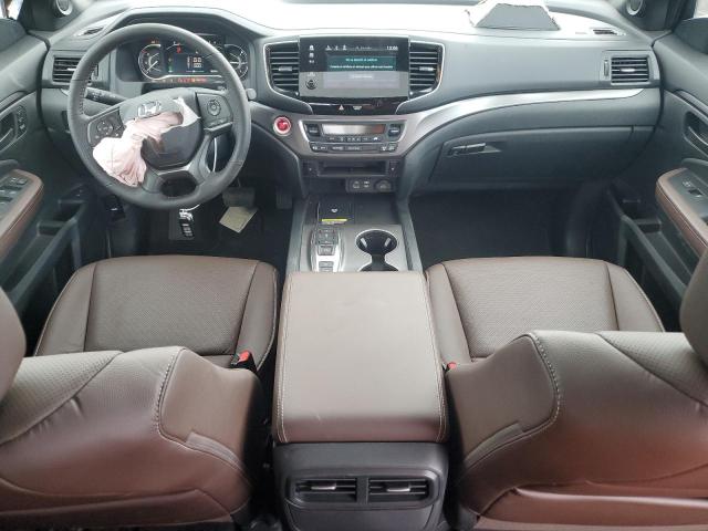 Photo 8 from auction – 2024 HONDA PASSPORT E with VIN 5FNYF8H51RB004234