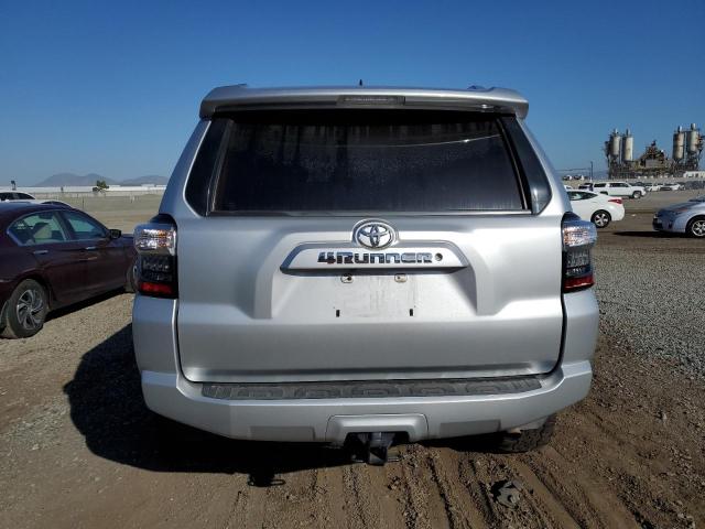 Photo 6 from auction – 2016 TOYOTA 4RUNNER SR with VIN JTEBU5JR3G5322518