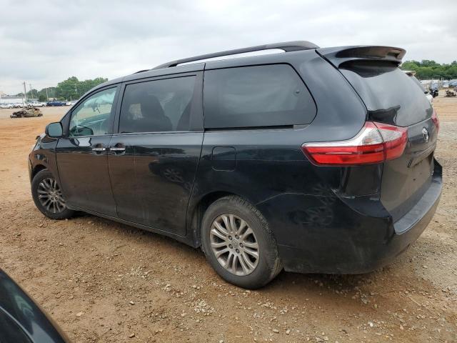 Photo 2 from auction – 2017 TOYOTA SIENNA XLE with VIN 5TDYZ3DC4HS786831