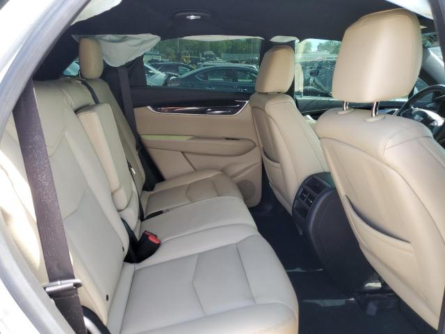 Photo 11 from auction – 2017 CADILLAC XT5 with VIN 1GYKNARS2HZ220312