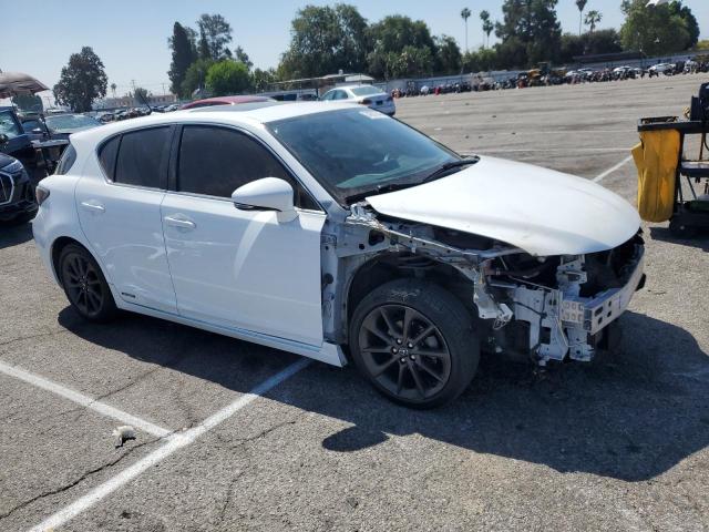 Photo 4 from auction – 2013 LEXUS CT 200 with VIN JTHKD5BH4D2166348