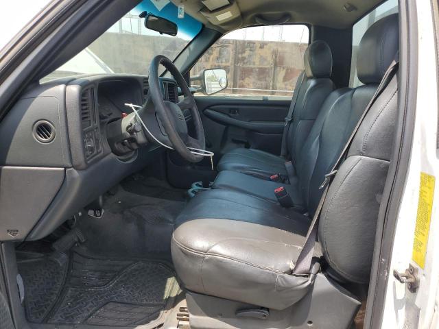 Снимка 7 от търг – 2002 CHEVROLET SILVERADO с VIN 1GBHC24U62E181750