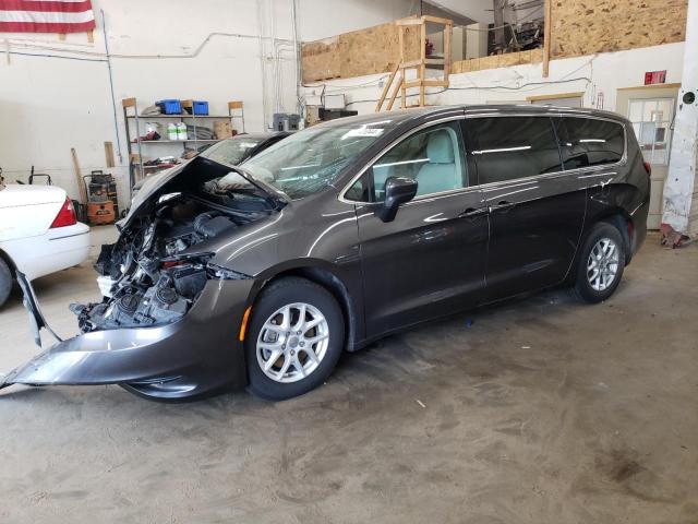 CHRYSLER PACIFICA T 2017 with VIN 2C4RC1DG9HR502583 - Photo from auction