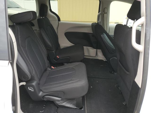 Photo 11 from auction – 2023 CHRYSLER VOYAGER LX with VIN 2C4RC1CG5PR549643