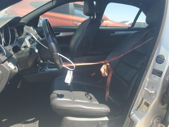 Photo 7 from auction – 2013 MERCEDES-BENZ C 250 with VIN WDDGF4HB8DR279781