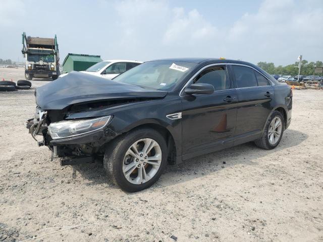 FORD TAURUS SE 2016 with VIN 1FAHP2D8XGG141210 - Photo from auction
