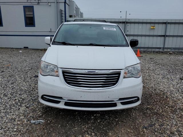 Photo 5 from auction – 2015 CHRYSLER TOWN & COU with VIN 2C4RC1BG2FR565153