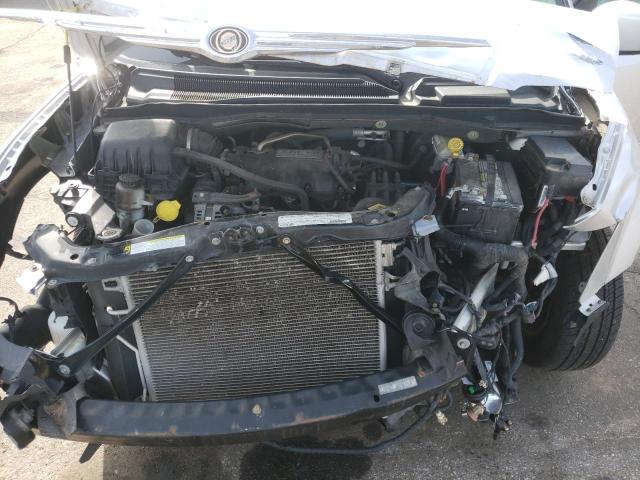 Photo 12 from auction – 2010 CHRYSLER TOWN & COU with VIN 2A4RR8D13AR502386