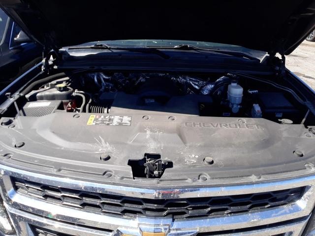 Photo 12 from auction – 2017 CHEVROLET SUBURBAN K with VIN 1GNSKHKC8HR187592