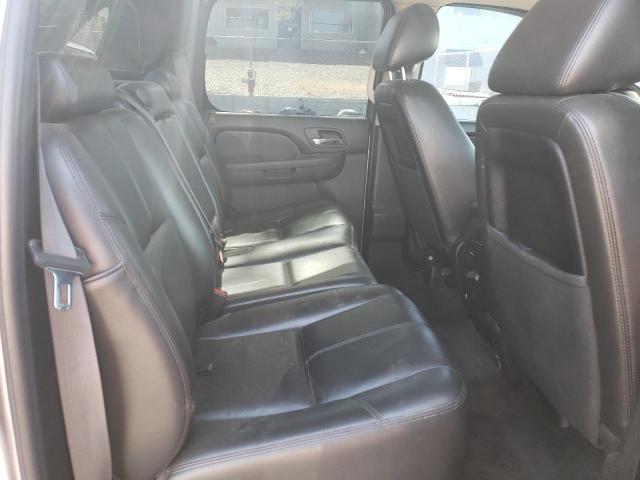 Photo 10 from auction – 2011 CHEVROLET AVALANCHE with VIN 3GNTKFE36BG149645