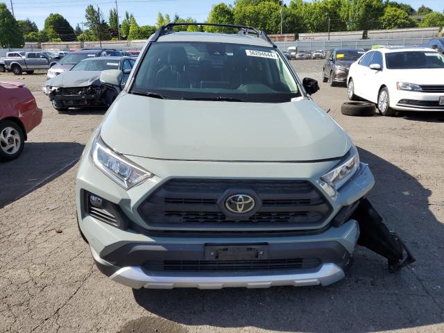 Photo 5 from auction – 2019 TOYOTA RAV4 ADVEN with VIN 2T3J1RFV7KW050854