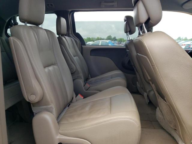Photo 11 from auction – 2016 CHRYSLER TOWN & COU with VIN 2C4RC1BG4GR156329