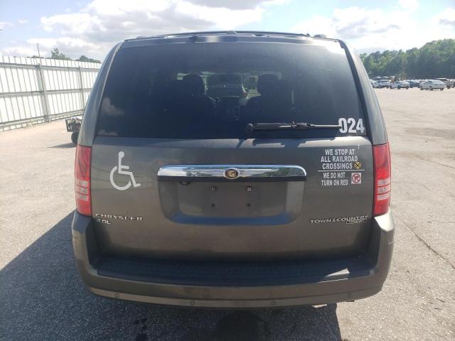 Photo 6 from auction – 2010 CHRYSLER TOWN & COU with VIN 2A4RR8DX4AR436628