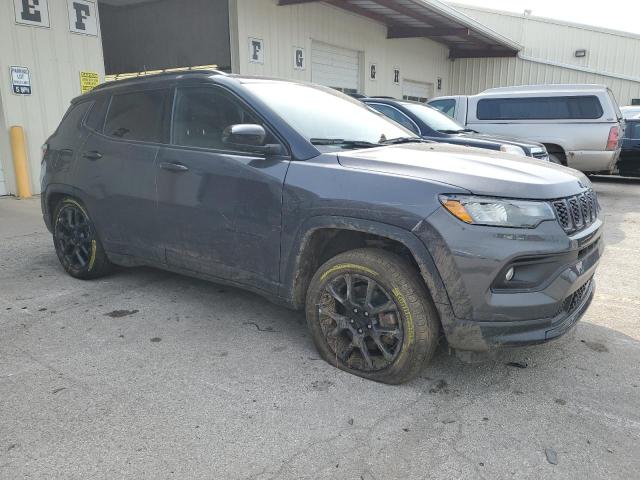 Photo 4 from auction – 2024 JEEP COMPASS with VIN 3C4NJDBN1RT135801
