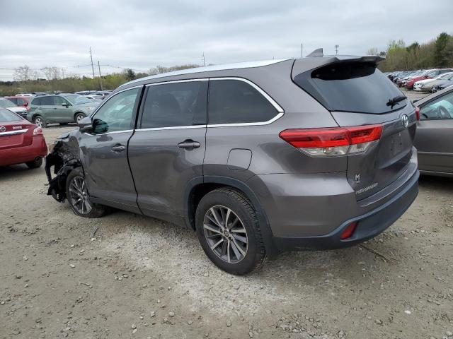 Photo 2 from auction – 2019 TOYOTA HIGHLANDER with VIN 5TDJZRFH7KS701713