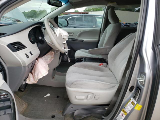 Photo 7 from auction – 2013 TOYOTA SIENNA LE with VIN 5TDKK3DC0DS380310