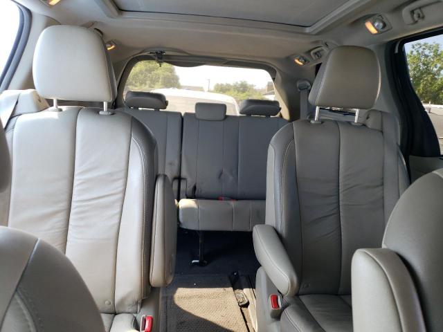 Photo 10 from auction – 2011 TOYOTA SIENNA XLE with VIN 5TDYK3DC6BS039825