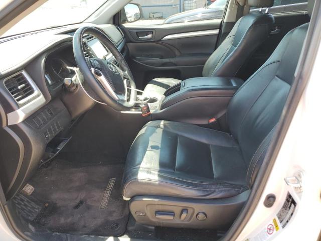 Photo 7 from auction – 2015 TOYOTA HIGHLANDER with VIN 5TDJKRFHXFS214371