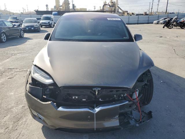 Photo 5 from auction – 2016 TESLA MODEL X with VIN 5YJXCBE22GF019477
