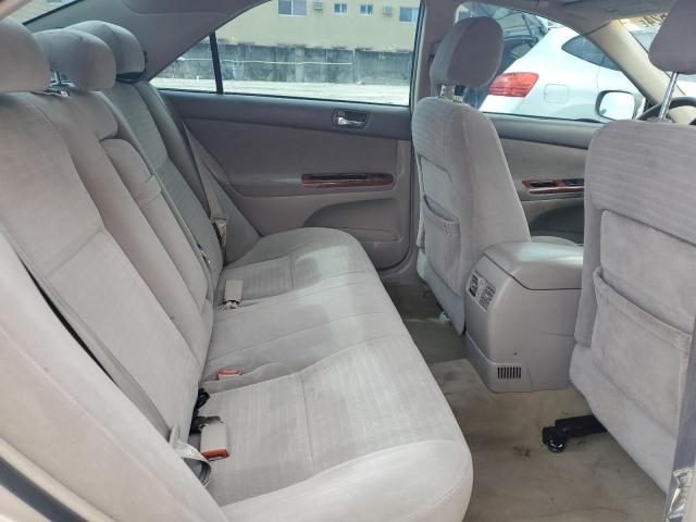 Photo 10 from auction – 2005 TOYOTA CAMRY LE with VIN 4T1BE32KX5U980701