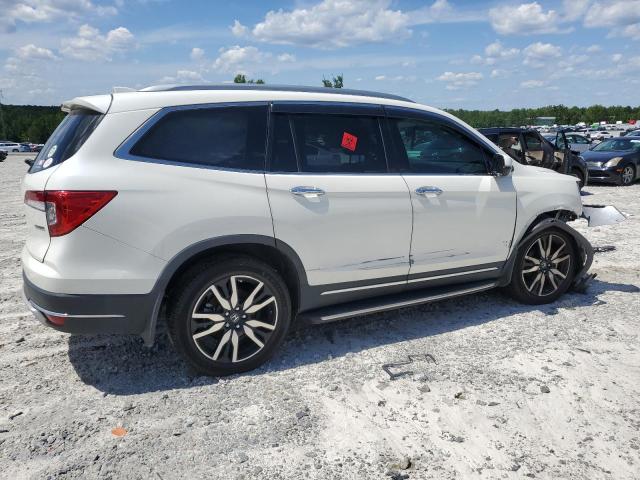 Photo 3 from auction – 2019 HONDA PILOT TOUR with VIN 5FNYF5H63KB017466