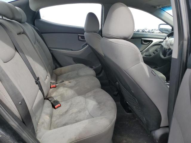 Photo 10 from auction – 2012 HYUNDAI ELANTRA GL with VIN 5NPDH4AE1CH123034