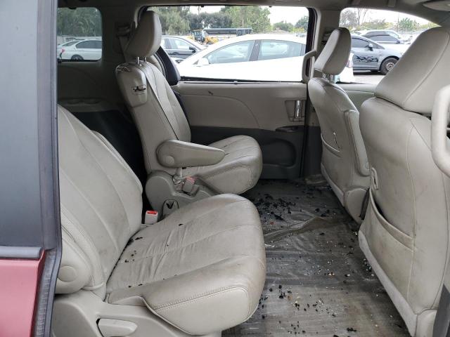 Photo 11 from auction – 2014 TOYOTA SIENNA XLE with VIN 5TDYK3DC3ES455013