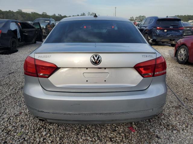 Photo 6 from auction – 2013 VOLKSWAGEN PASSAT SEL with VIN 1VWCN7A38DC035404
