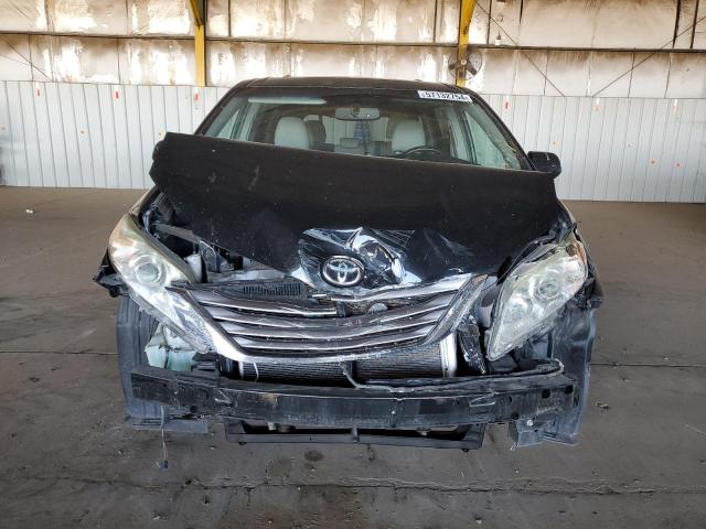 Photo 5 from auction – 2016 TOYOTA SIENNA XLE with VIN 5TDYK3DC4GS747708