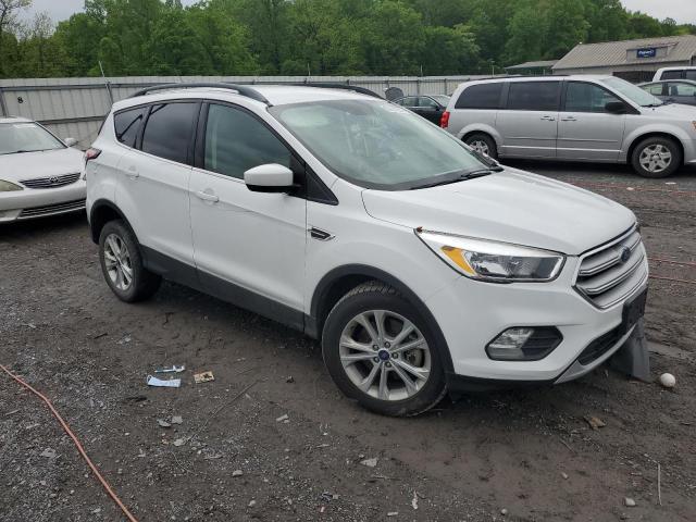 Photo 4 from auction – 2018 FORD ESCAPE SE with VIN 1FMCU9GD7JUC13354