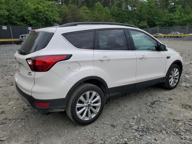 Photo 3 from auction – 2019 FORD ESCAPE SEL with VIN 1FMCU0HD3KUB21668