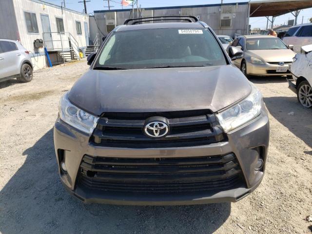 Photo 5 from auction – 2019 TOYOTA HIGHLANDER with VIN 5TDJZRFH3KS581165