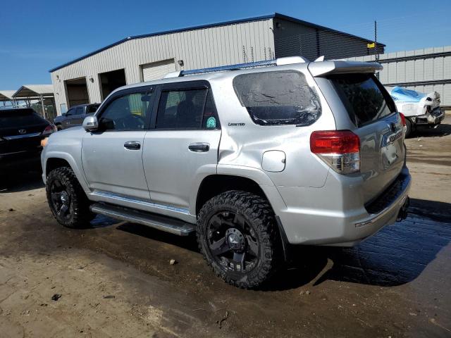 Photo 2 from auction – 2011 TOYOTA 4RUNNER SR with VIN JTEZU5JR5B5030098