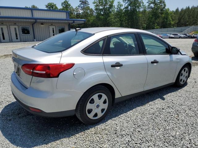 Photo 3 from auction – 2017 FORD FOCUS S with VIN 1FADP3E25HL269541