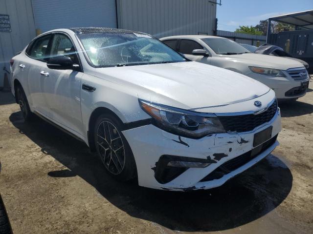 Photo 4 from auction – 2019 KIA OPTIMA SX with VIN 5XXGW4L2XKG301281