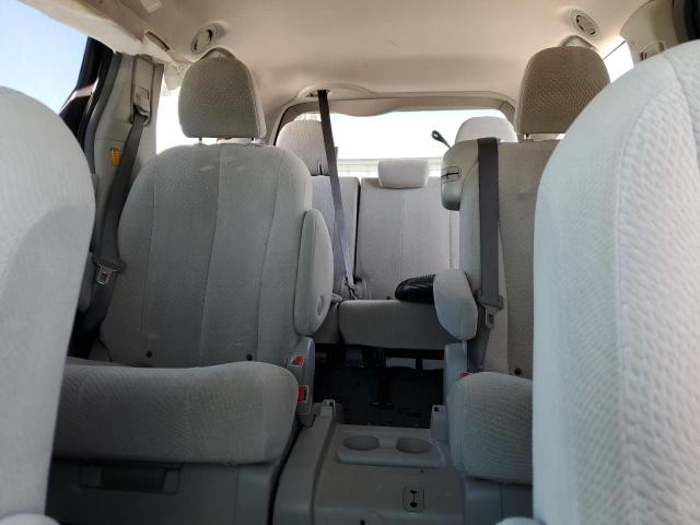 Photo 10 from auction – 2011 TOYOTA SIENNA LE with VIN 5TDKK3DC3BS045667