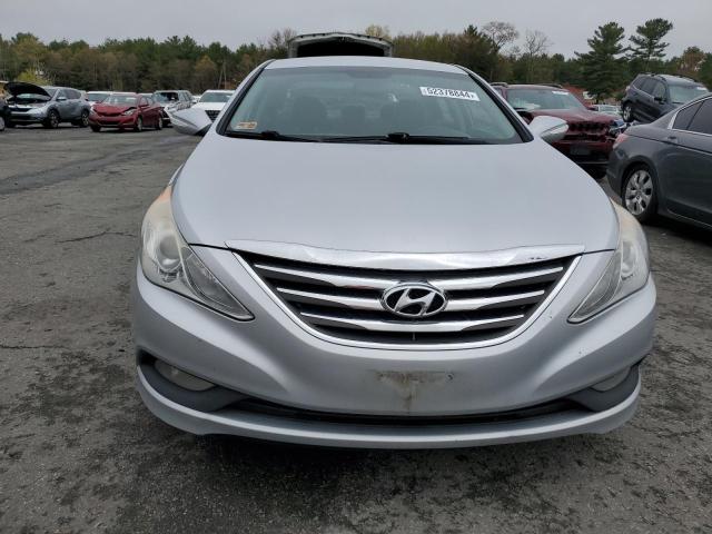 Photo 5 from auction – 2014 HYUNDAI SONATA SE with VIN 5NPEC4AC2EH887723