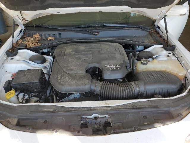 Photo 11 from auction – 2017 CHRYSLER 300 S with VIN 2C3CCABG7HH544916