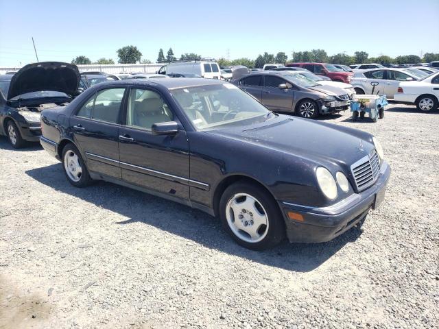 Photo 4 from auction – 1999 MERCEDES-BENZ E 430 with VIN WDBJF70H1XA762595
