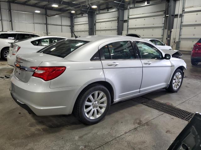 Photo 3 from auction – 2011 CHRYSLER 200 LX with VIN 1C3BC4FB9BN585591