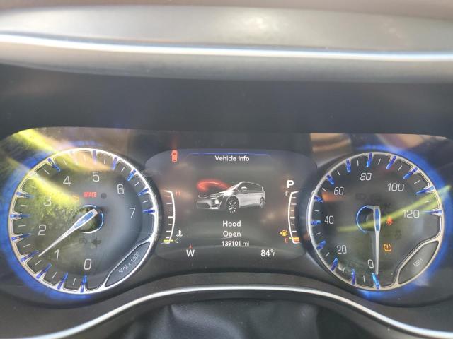 Photo 9 from auction – 2017 CHRYSLER PACIFICA L with VIN 2C4RC1GGXHR560276