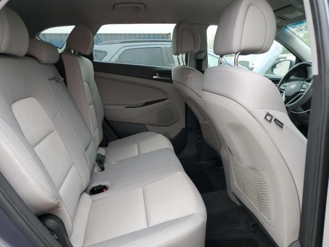 Photo 11 from auction – 2017 HYUNDAI TUCSON LIM with VIN KM8J3CA41HU386149