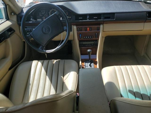Photo 8 from auction – 1990 MERCEDES-BENZ 300 E 2.6 with VIN WDBEA26D7LB163079