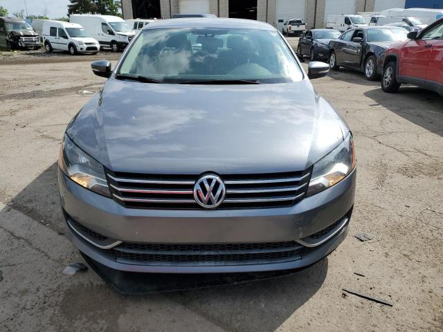 Photo 5 from auction – 2015 VOLKSWAGEN PASSAT S with VIN 1VWAT7A39FC048050