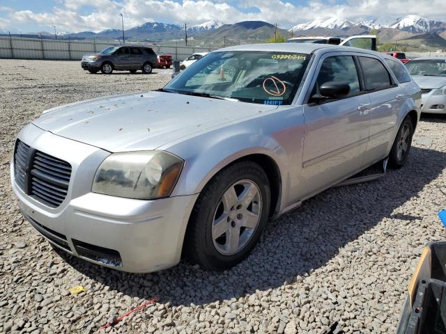 Photo 1 from auction – 2005 DODGE MAGNUM SXT with VIN 2D8FV48V15H571066