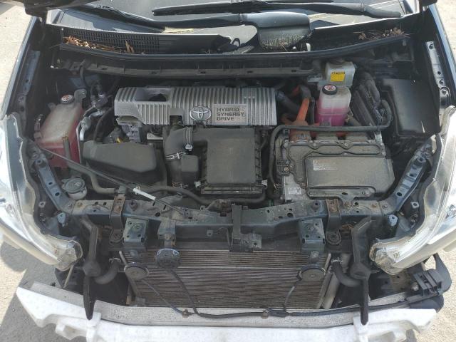 Photo 12 from auction – 2017 TOYOTA PRIUS V with VIN JTDZN3EU5HJ065244