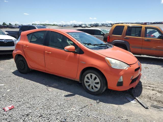 Photo 4 from auction – 2013 TOYOTA PRIUS C with VIN JTDKDTB30D1058602